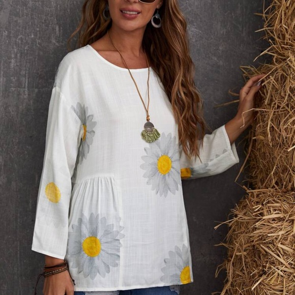 EMERY ROSE DROP SHOULDER FLORAL TOP - Picture 3 of 7